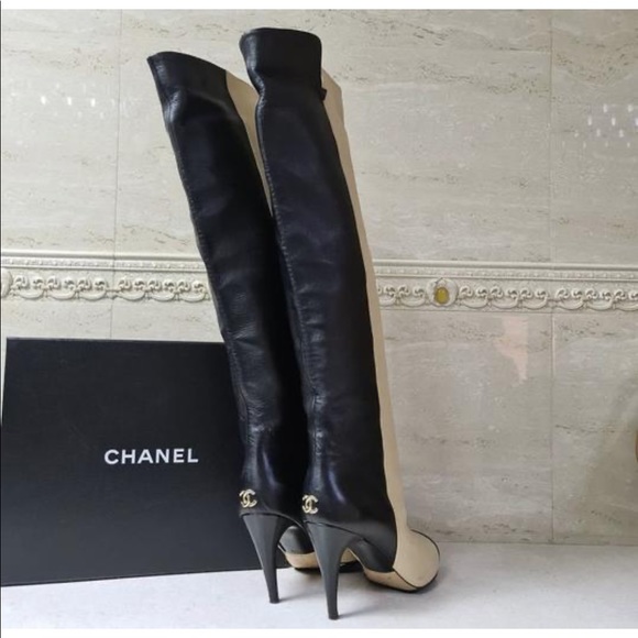 COPY - Black and beige Chanel boots size 39 purchase from Tradesy. - Picture 2 of 6